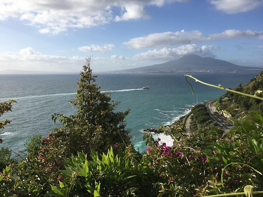 Villa Bikini On Sorrento Coast Vico Equense Exterior photo
